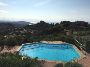 Casa di Maia, piscina, posto auto e giardino